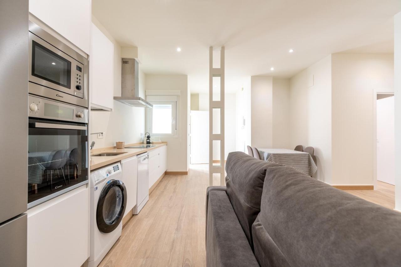 Apartamentos Cervantes 17 Севиля Екстериор снимка